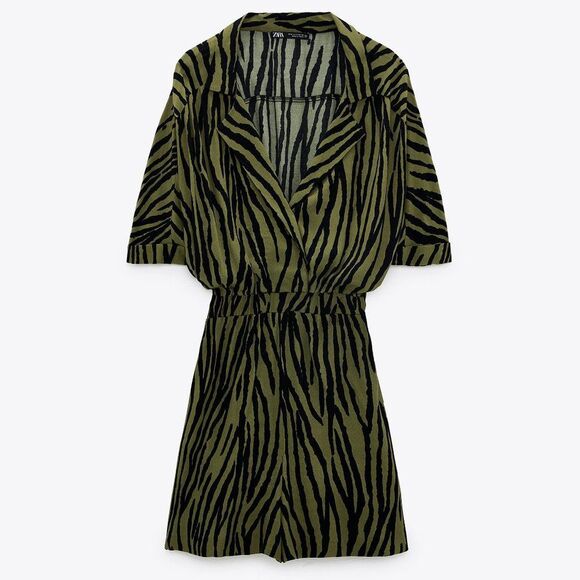 ZARA Animal Print Playsuit in Green (XS) - Picture 6 of 7
